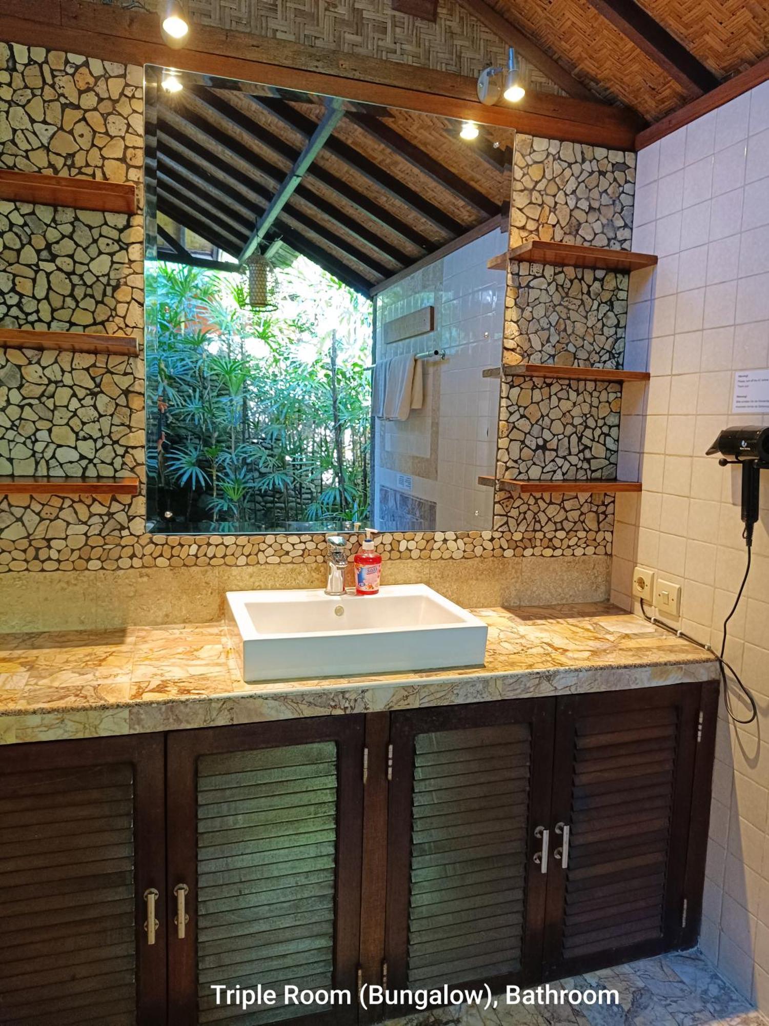 Guci Guesthouses Ubud  Luaran gambar