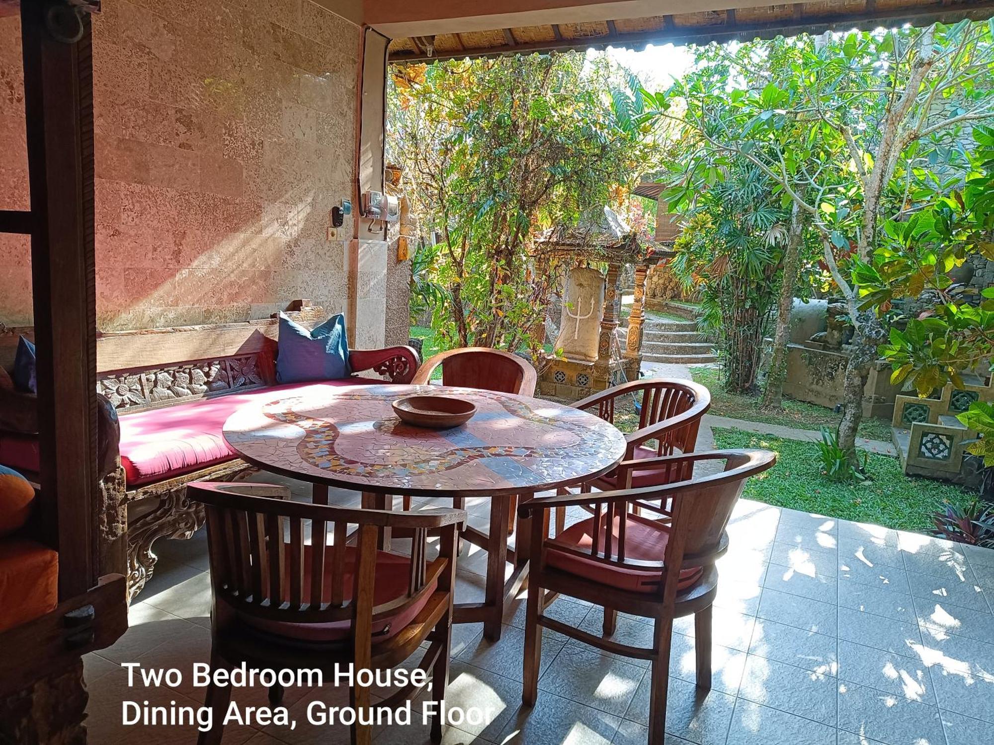 Guci Guesthouses Ubud  Luaran gambar