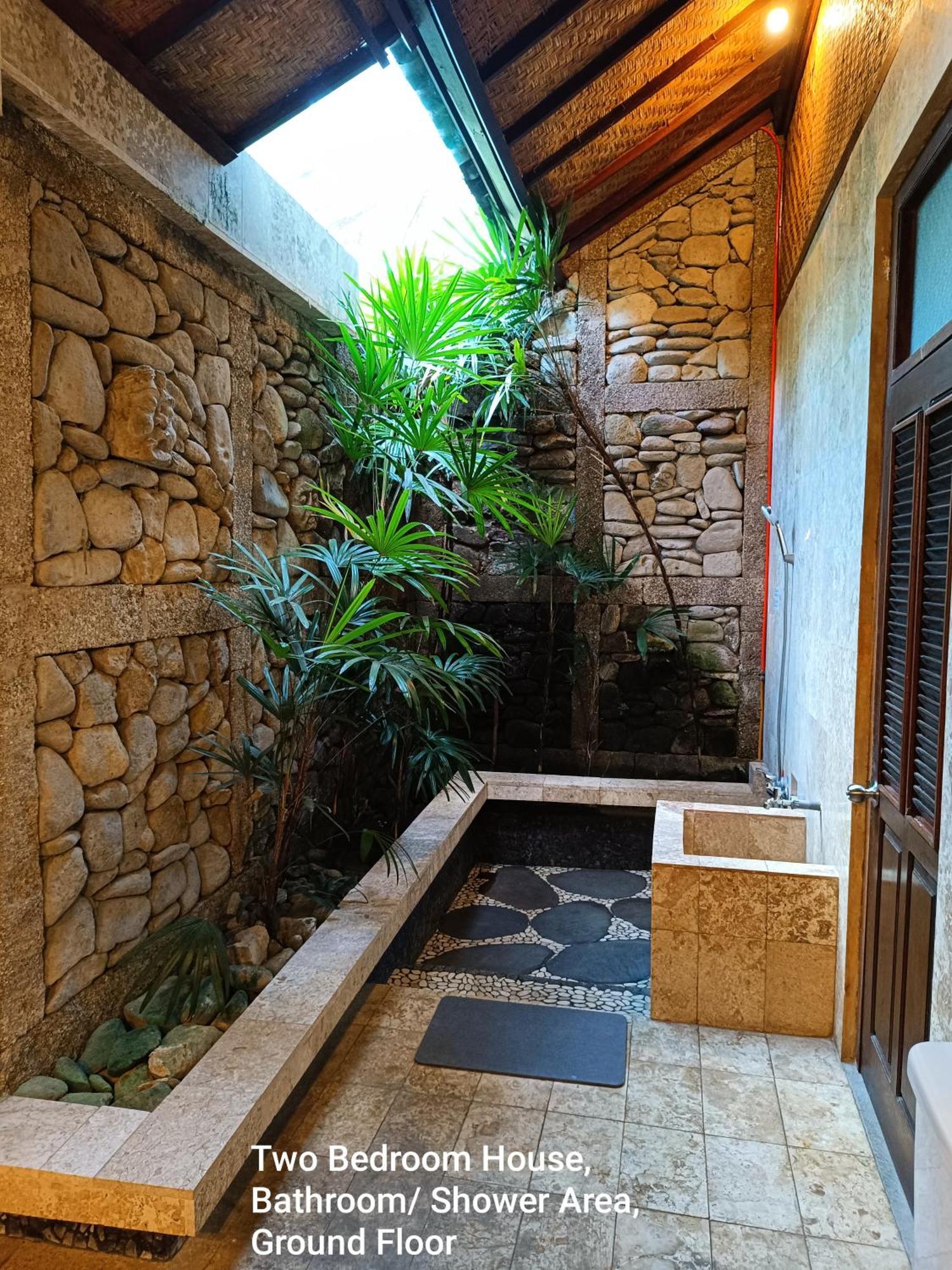 Guci Guesthouses Ubud  Luaran gambar